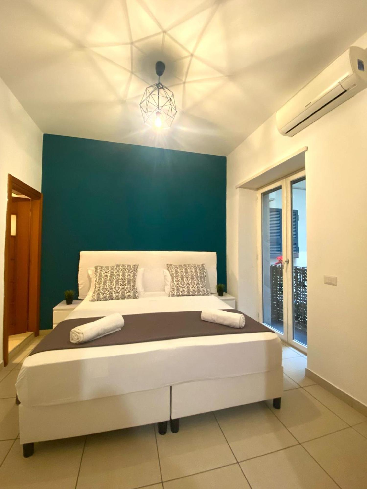 B&B Napoli Duomo Екстериор снимка