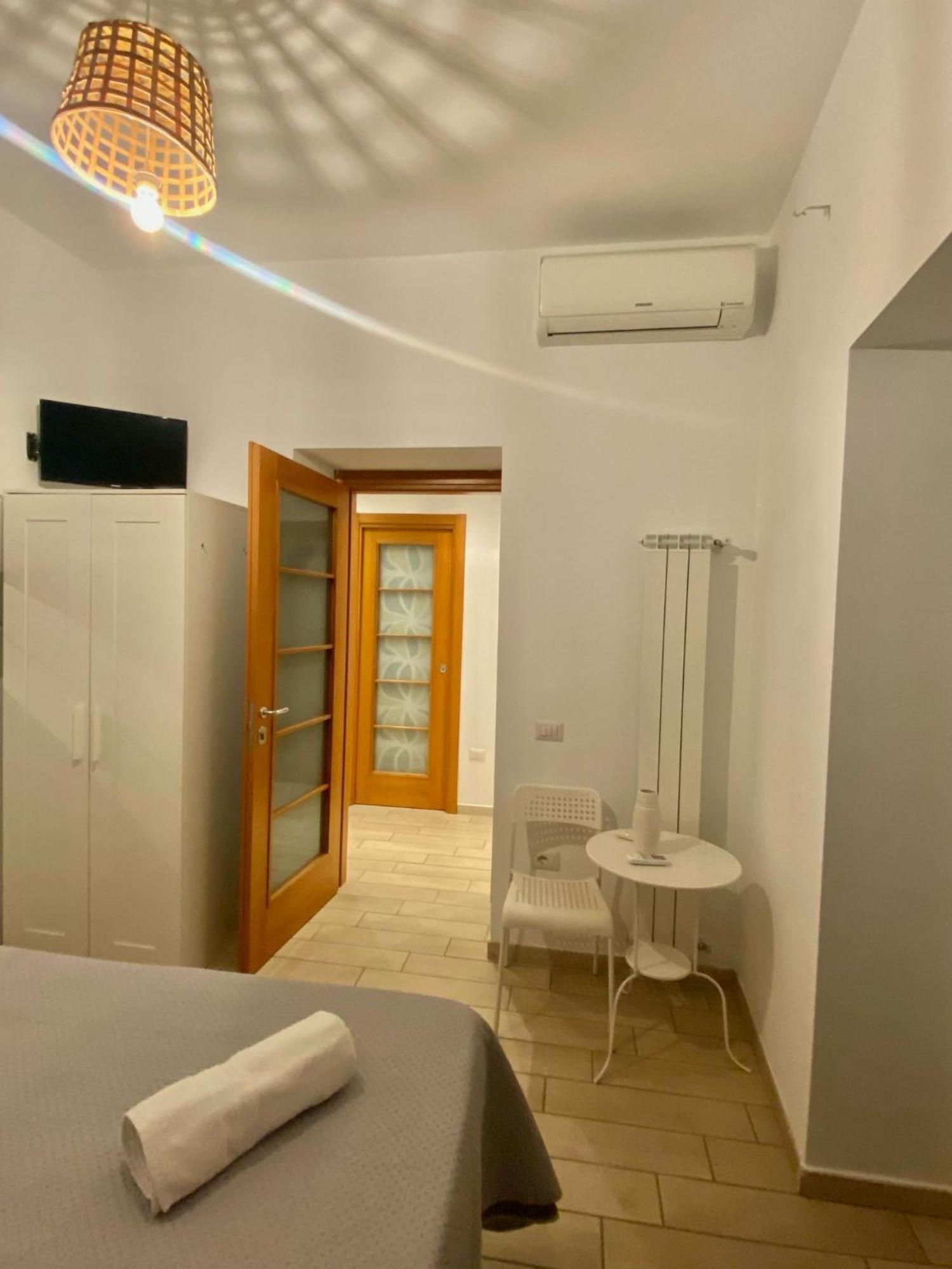 B&B Napoli Duomo Екстериор снимка