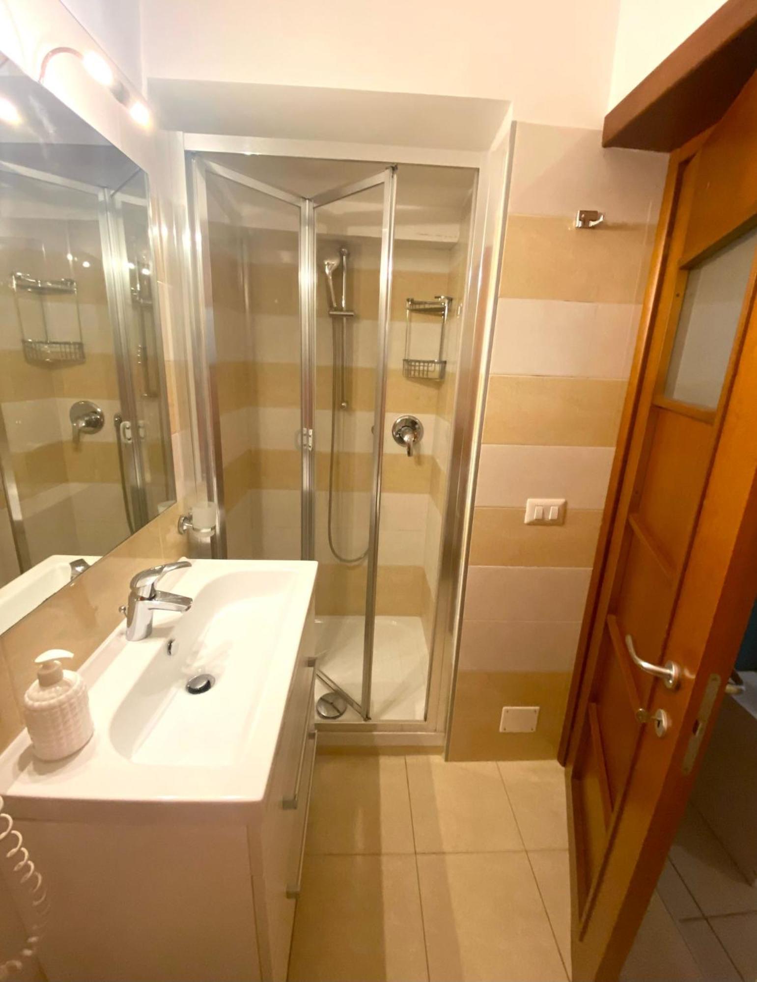 B&B Napoli Duomo Екстериор снимка