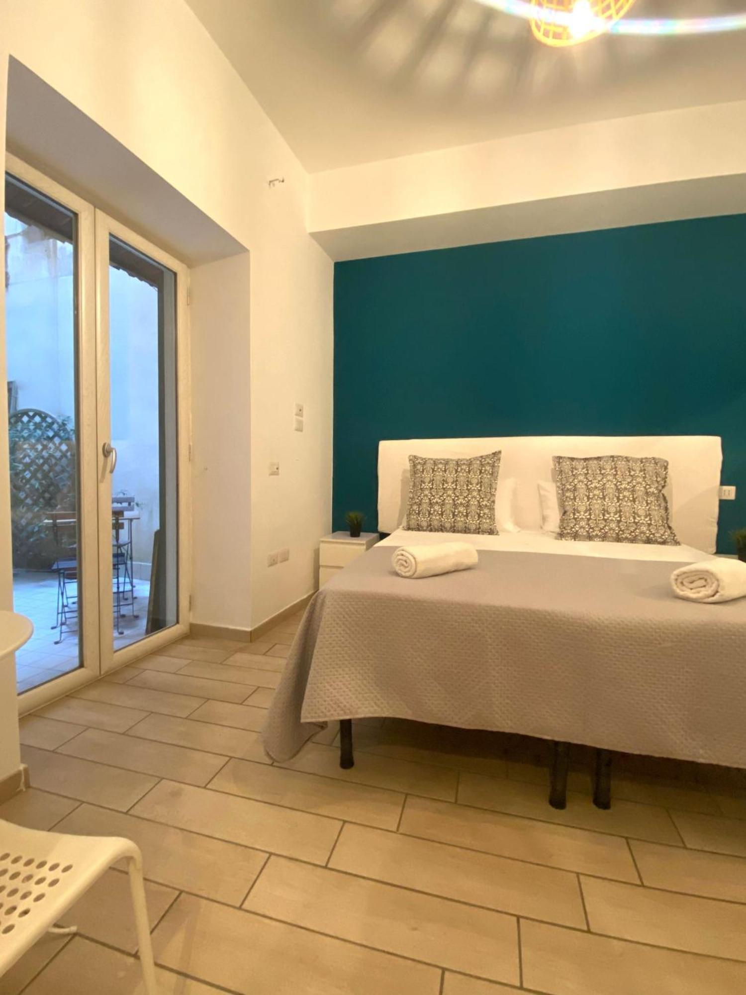 B&B Napoli Duomo Екстериор снимка