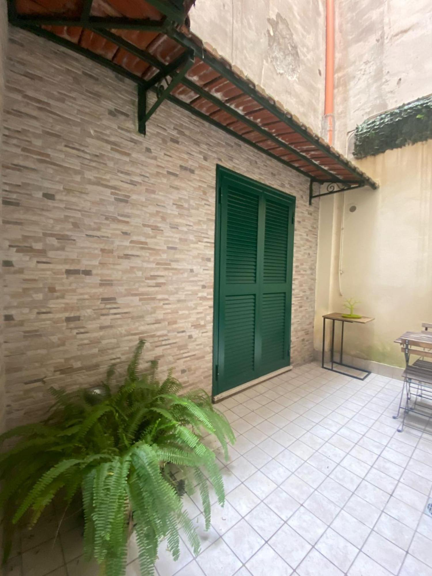 B&B Napoli Duomo Стая снимка