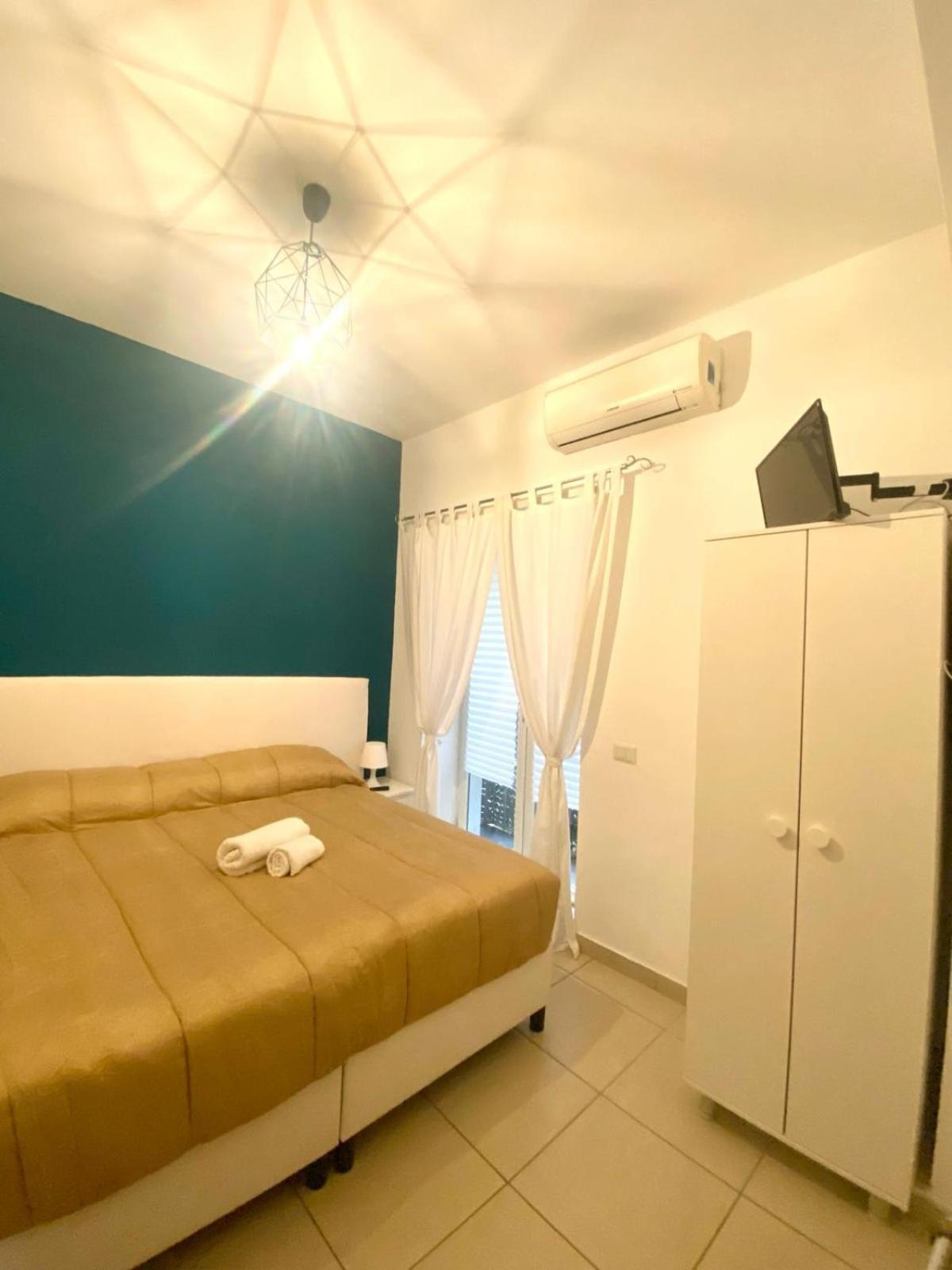B&B Napoli Duomo Екстериор снимка