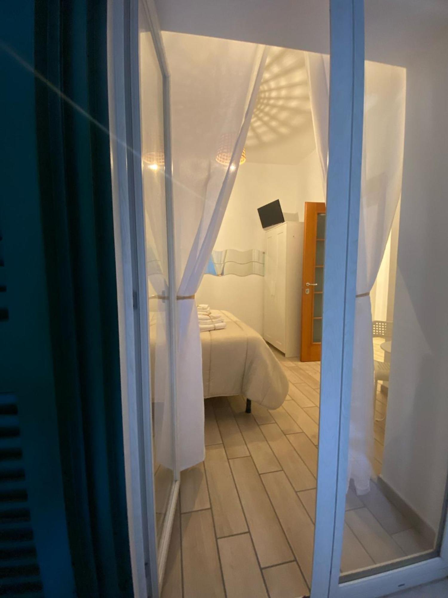 B&B Napoli Duomo Екстериор снимка